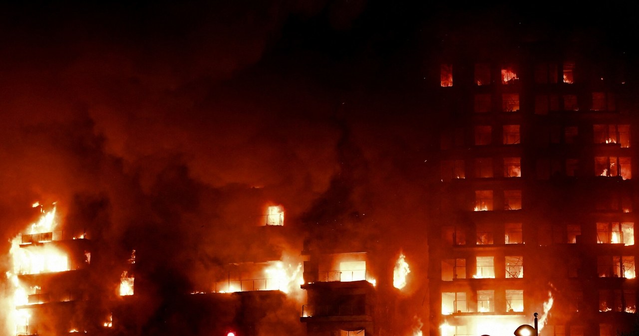 Wielki pożar w Walencji. Mieszkańcy uwięzieni w płonącej pułapce