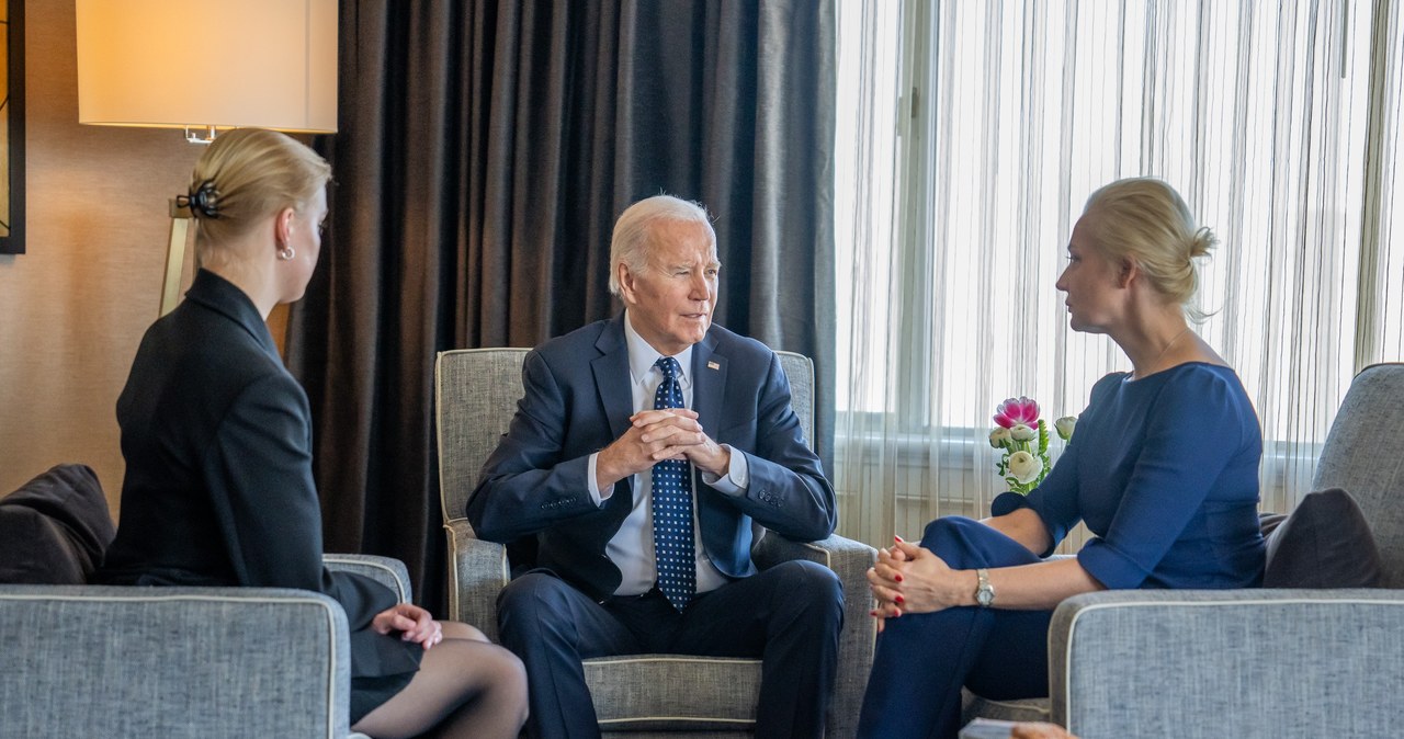 Biden spotkał się z żoną i córką Nawalnego