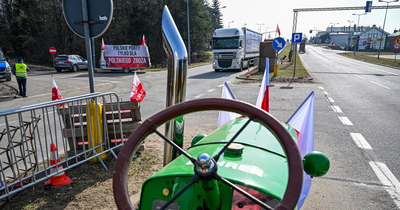 Wicepremier Ukrainy: Rolnicy i polska policja zatrzymują nasze autokary