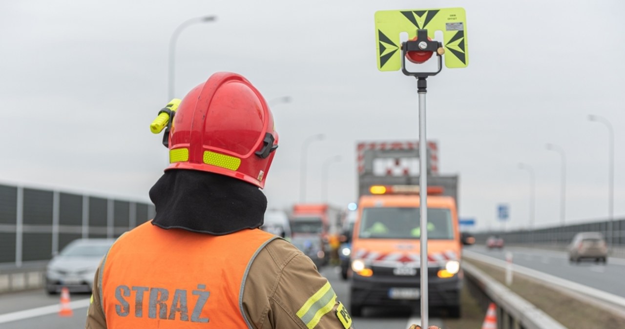 Zderzenie dwóch ciężarówek na A4 na Dolnym Śląsku. Jedna osoba ranna