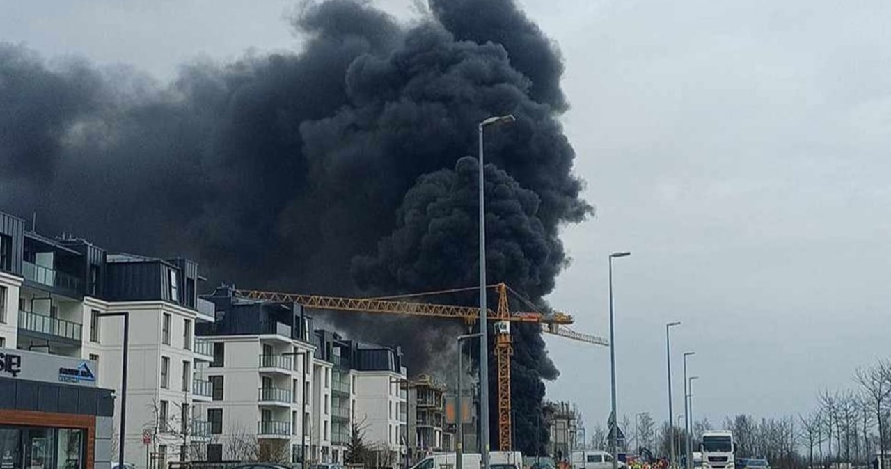 Pożar na budowie w Gdańsku. Ewakuowano 70 osób