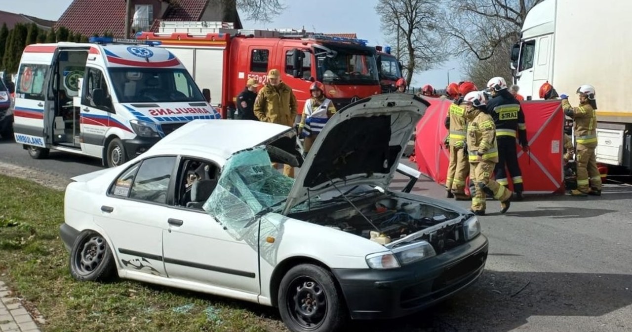 19-letni kierowca zginął w wyniku wypadku. Reanimacja trwała ponad godzinę