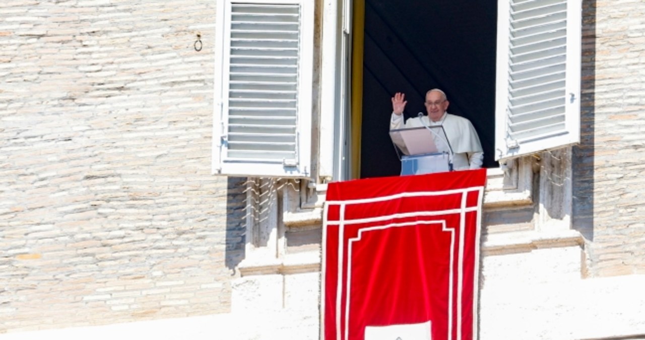 Papież Franciszek: „Niech wszystkie kraje opowiedzą się po stronie pokoju”