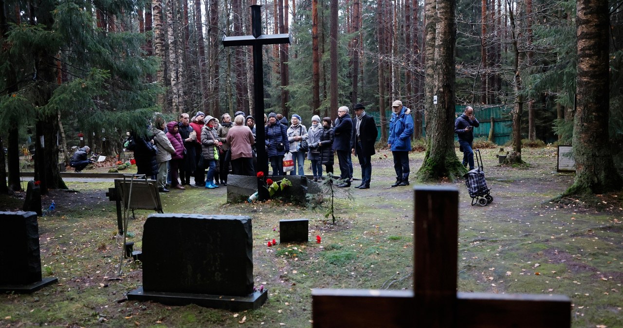 W Rosji zdemontowano symboliczny pomnik polskich ofiar represji