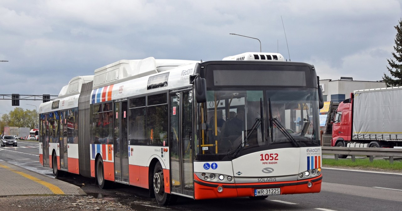 Radom: Pijany kierowca autobusu miejskiego wiózł pasażerów