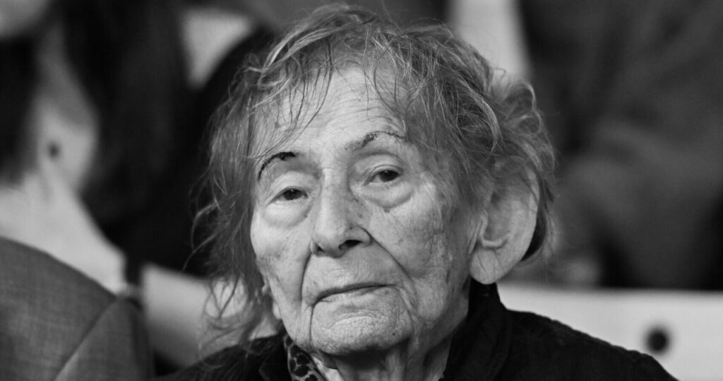 urszula kozioł nie żyje. wybitna poetka miała 94 lata