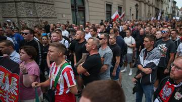 protesty przeciwko imigracji w całym kraju. ważny apel policji