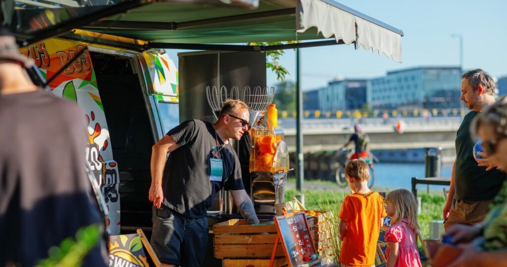 osiem lat, setki filmów i jedno przesłanie: bnp paribas green film festival ruszył w krakowie!