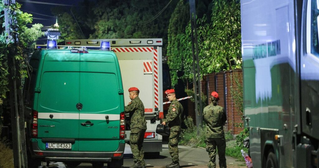 eksplozja w rembertowie. "kolekcjoner" broni doskonale znany policji