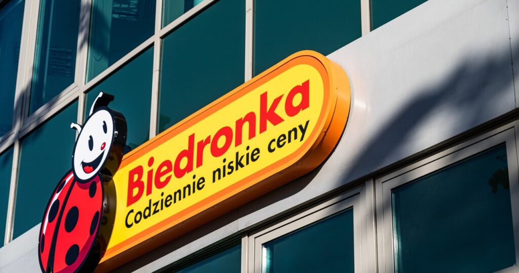 ​biedronce grozi wysoka kara. uokik reaguje na skargi klientów