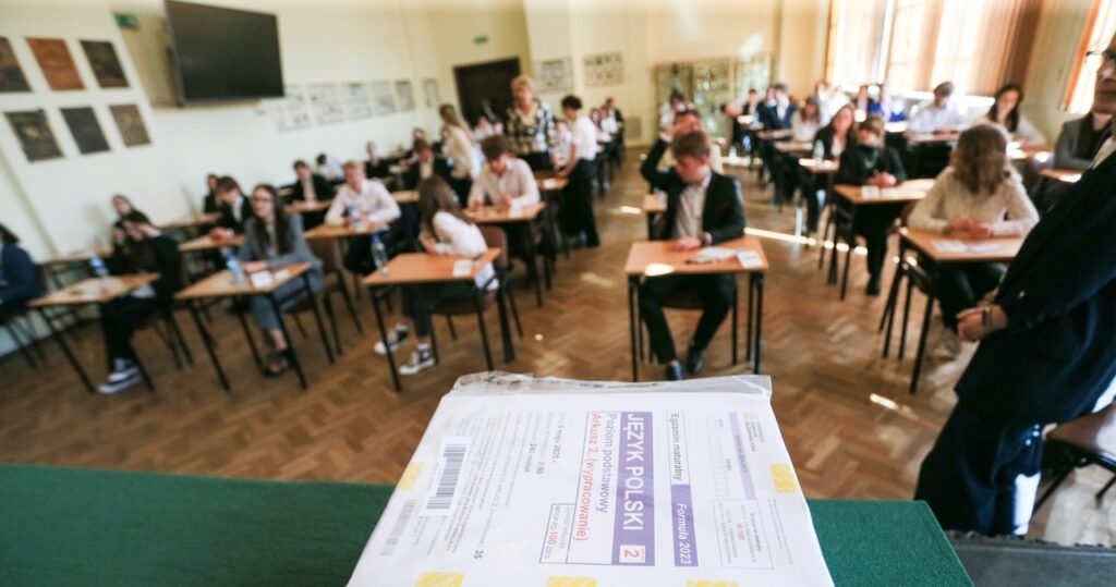 matura 2025: znamy ostateczne wyniki! oto, ilu absolwentów zdało egzamin dojrzałości