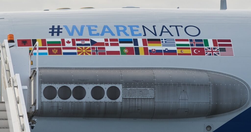 artykuł 4. nato. o czym mówi? co oznacza dla polski?