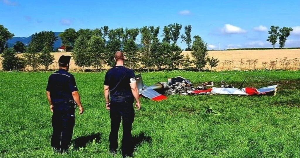 Śmierć dwóch mężczyzn po katastrofie samolotu. prokuratura w Żywcu bada przyczyny
