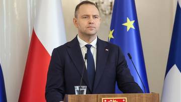 miesiąc prezydentury karola nawrockiego. polacy podzieleni w sondażu