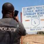 nigeria: uwolniono 100 uczniów porwanych ze szkoły